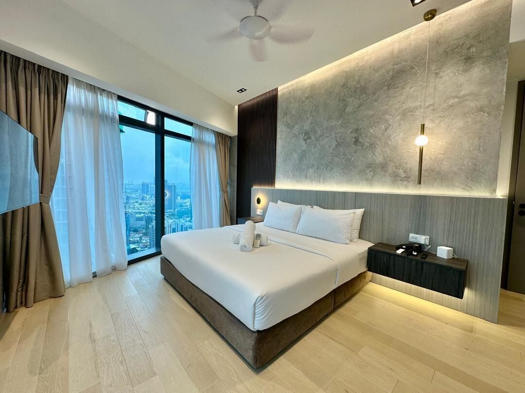 Condo standard, 3 quartos, vista para a cidade | Escrivaninha, espaço de trabalho para notebook
