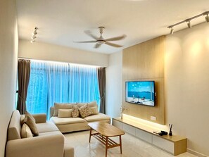 Standard Condo, 2 Bedrooms, City View | Living area - Eaton Residences KLCC by Mavic (Kuala Lumpur)