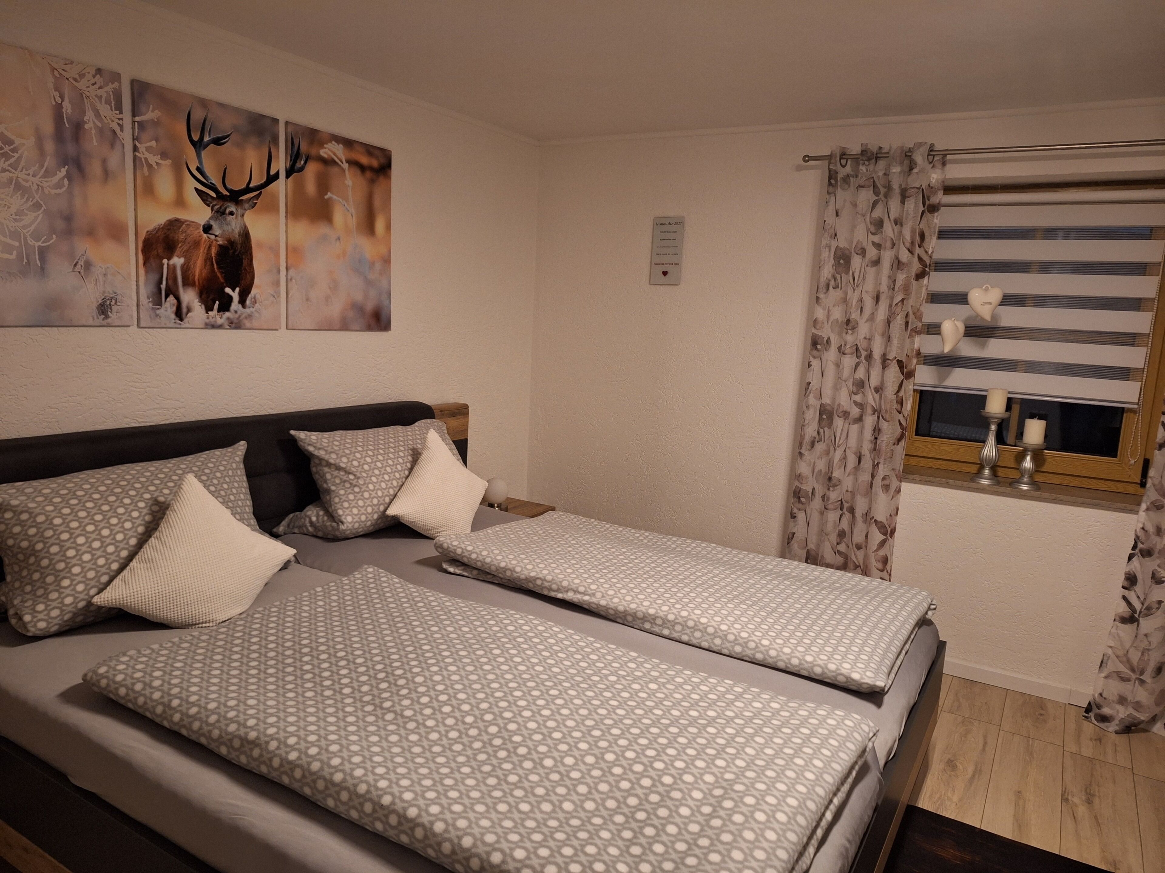 WiFi, bed sheets
