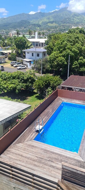 Pool - F2 Ninirei Appartment (Papeete)