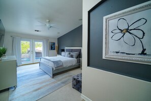 5 bedrooms, desk, iron/ironing board, free WiFi - Exclusive Desert Escape with Pool & Spa (La Quinta)