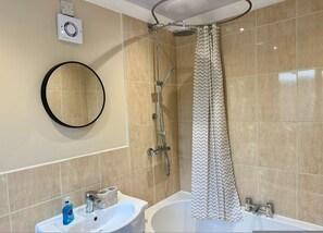 House - South Shields 3BR House Sleeps 6 Great for Group Stays (South Shields)