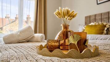 4 bedrooms