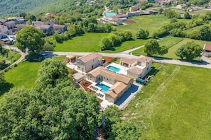 Aerial view - Villa Stonica With Pool (Tinjan)