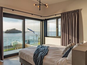 Room - Luxury villa with dock at the Veerse Meer (Kamperland)