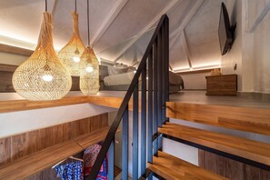 Interior - Viila Alvireon, 1 Big House and 1 external Deluxe Studio, Furnished Terrace,. (Notia Rodos)