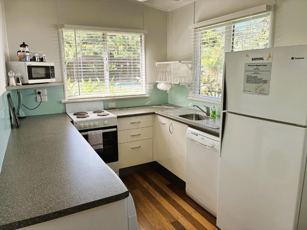 Apartment, 1 Bedroom | Private kitchen