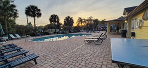 Pool - Cozy 3-bedroom condo with AC in amazing Kissimmee - 15min to Disney (Kissimmee)