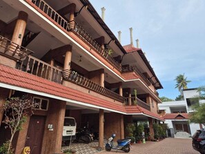 Exterior - Eva Beach Hotel (Varkala)