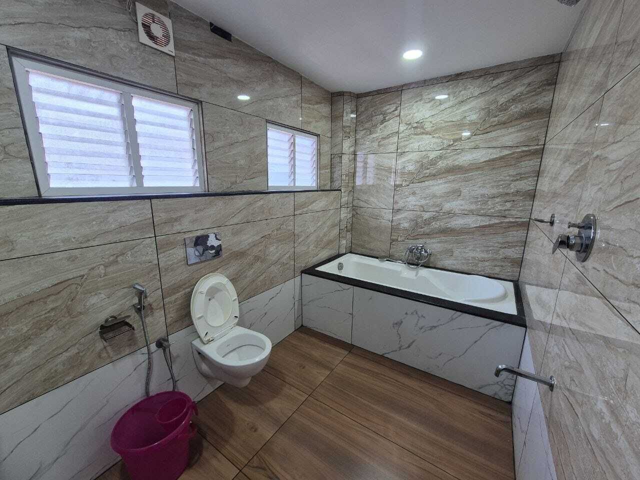 Quarto casal superior | Banheiro | Produtos de toalete grátis, toalhas de banho, sabonete, shampoo