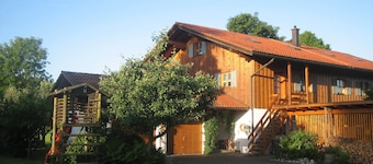 Apartment 75sqm for up to 4 people with 2 bedrooms, balcony