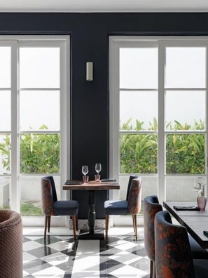 Classic-Studio, Stadtblick | Speisen