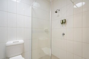 Habitación Deluxe doble, vistas al jardín | Baño
