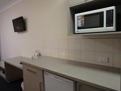 Werribee Motel and Apartment