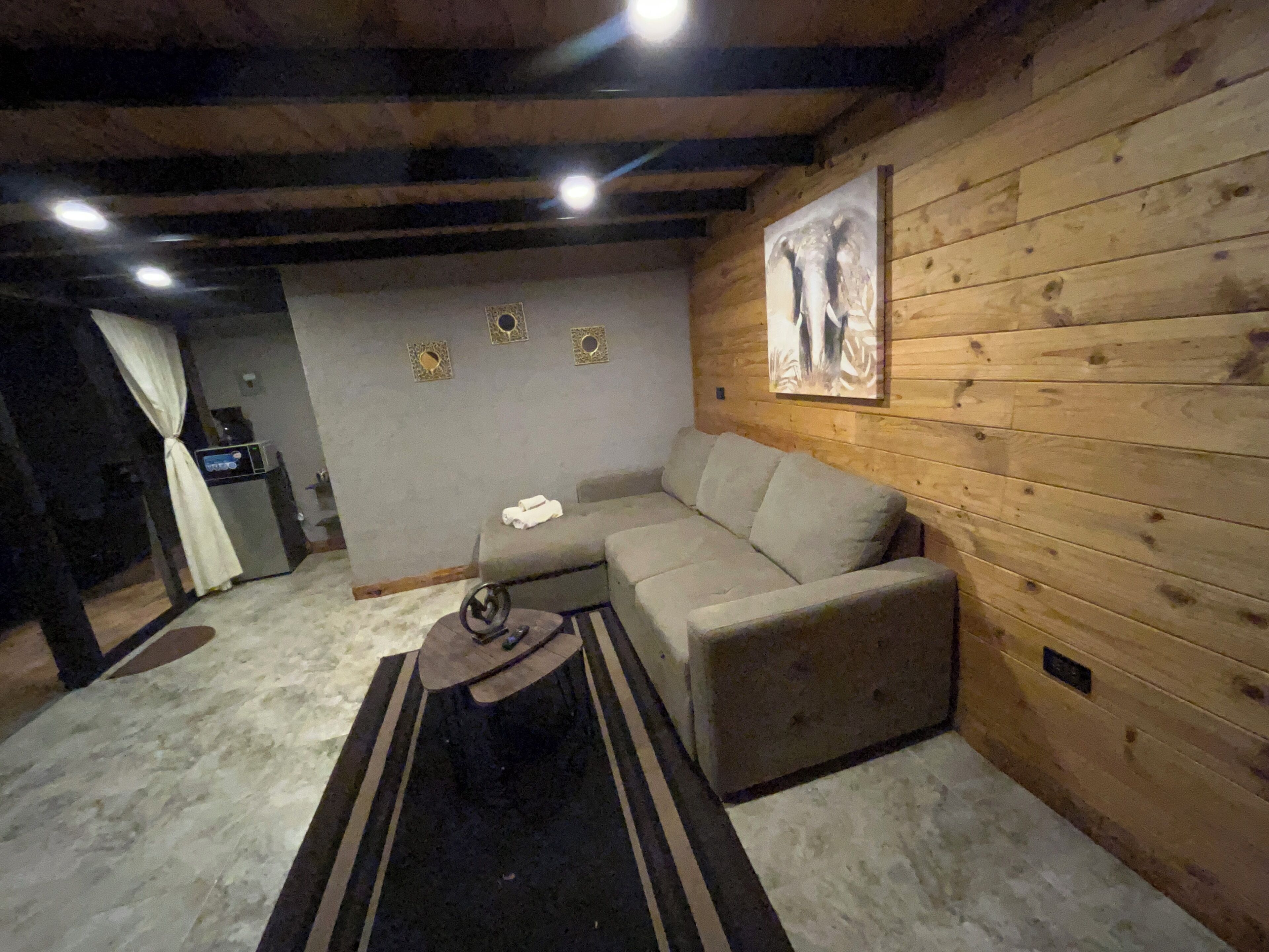 Camera Basic, balcone, vista montagna | Wi-Fi gratuito, lenzuola