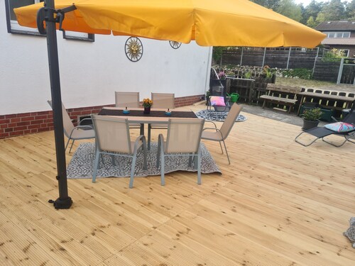 Apartment 'Haupt Lärche' mit privater Terrasse, Garten und WLAN