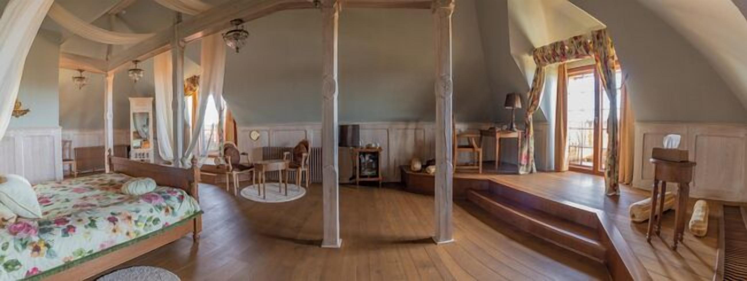 Deluxe Triple Room, Garden View