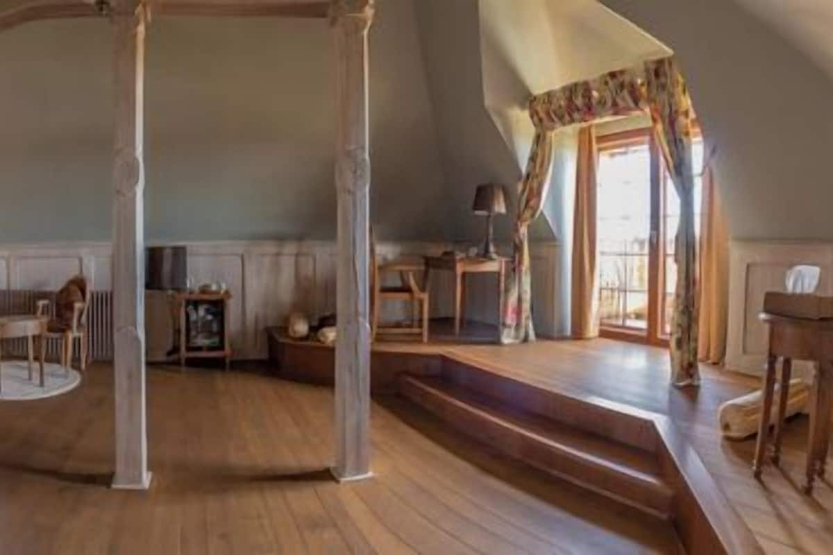 Deluxe Triple Room, Garden View