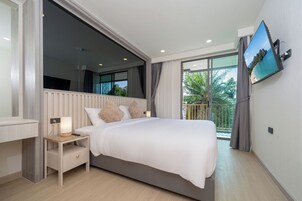 Double Room, Balcony, Garden View | Blackout drapes, iron/ironing board, free WiFi