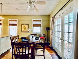 Dining - Verdant Red Door Retreat (Galveston)