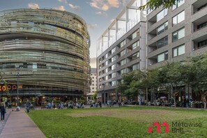 Exterior - MetaWise 1Bed Next to ICC Darling Harbour 38 (Sydney)