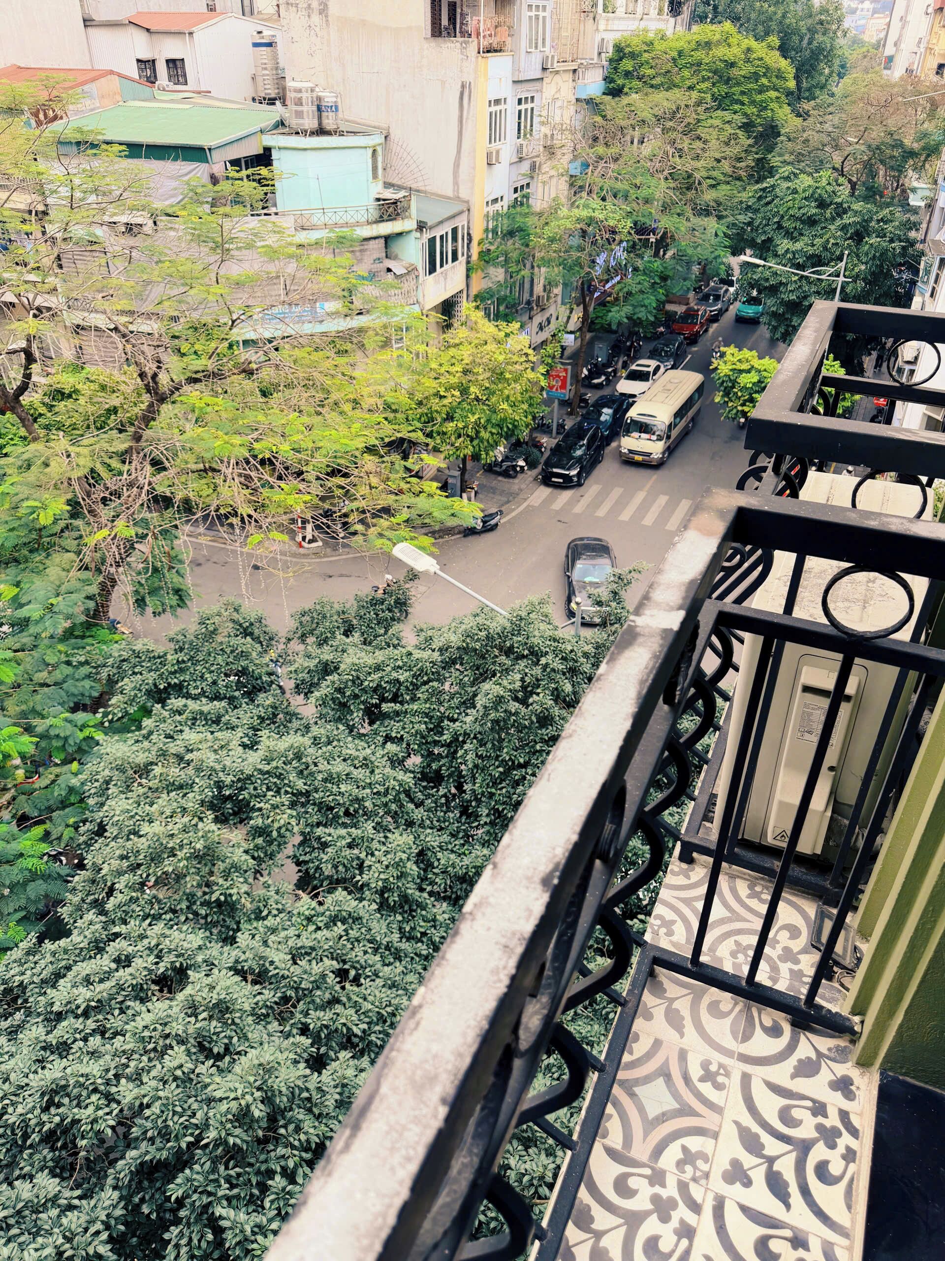 Standard Apartment, Balcony, City View | Property grounds