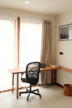 Studio, Multiple Beds, Kitchenette | Interior