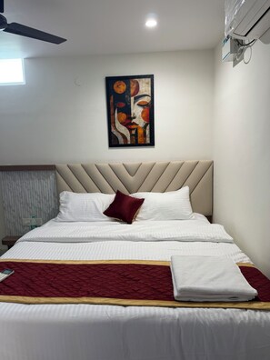 Standard Room | Free WiFi - VS Residency (Tiruvannamalai)