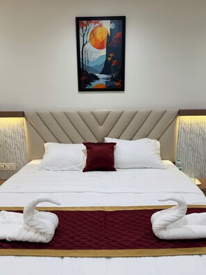 Standard Room | Free WiFi - VS Residency (Tiruvannamalai)