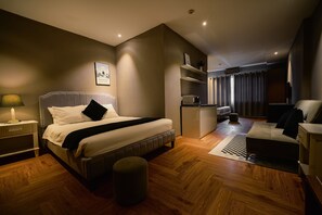 Family Room - Atlantis Nguyen Truong To (Ba Dinh)