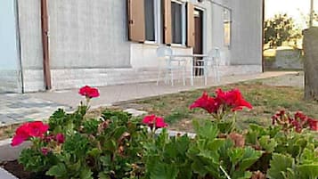 Condo, Patio, Sea View | Outdoor dining