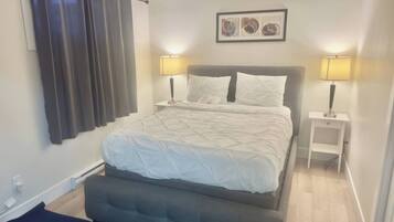 1 bedroom, internet, bed sheets