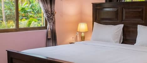 Quarto solteiro básico, vista para o parque | Quartos à prova de som, Wi-Fi de cortesia