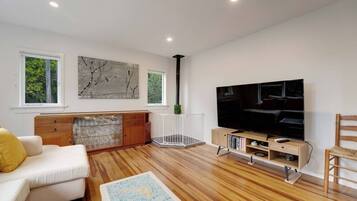 TV, offices