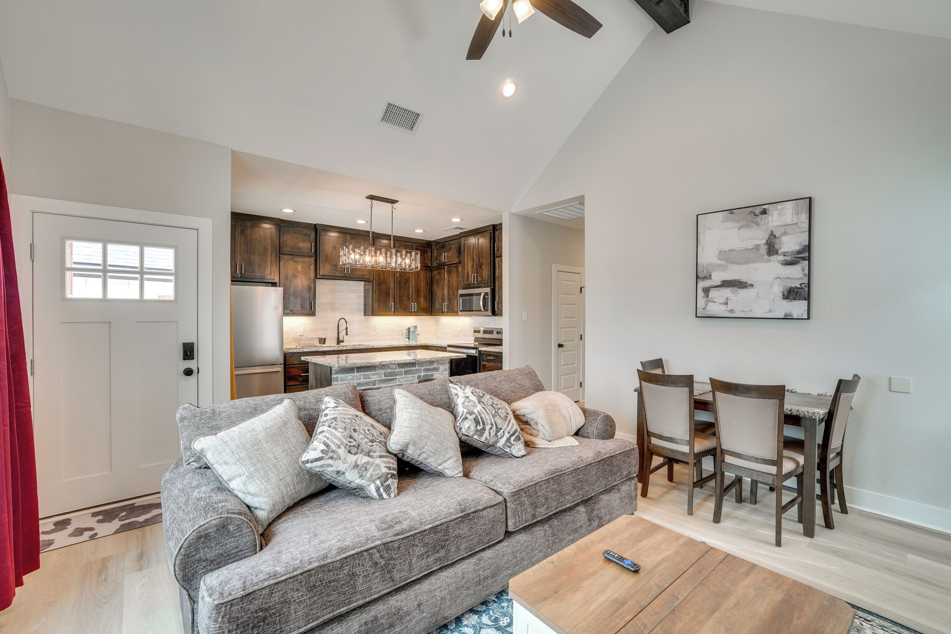 San Angelo Vacation Rental | 4BR | 4BA | 1,900 Sq Ft