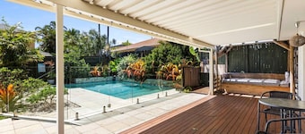 4BR Bayside Retreat w/ Pool —Walk to Waterfront