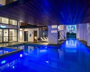Pool - Prime 2BR Location - Pool & Parking @BCT 1004 (South Brisbane)