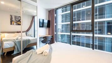 Desk, iron/ironing board, travel cot, WiFi