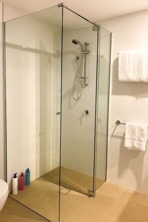 Hair dryer - Modern Studio w/ Pool, Gym, Views - South Brisbane (South Brisbane)
