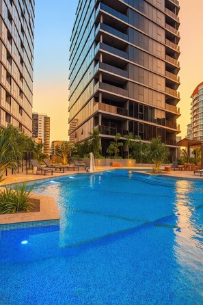 Pool - Modern Studio w/ Pool, Gym, Views - South Brisbane (South Brisbane)