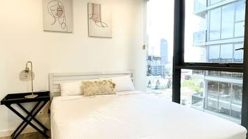 WiFi, bed sheets