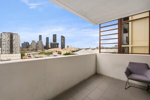 Property grounds - Cultural Charm - 2BR Apartment in South Brisbane (South Brisbane)