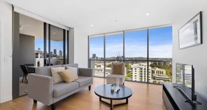Milton apartment-2BR@MT 1905