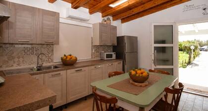 Villa in Brucoli with 2 bedrooms sleeps 5