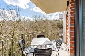 Outdoor dining - MEERholung FeWo 3.7 - Family-friendly vacation apartment close to the beach - (Cuxhaven)