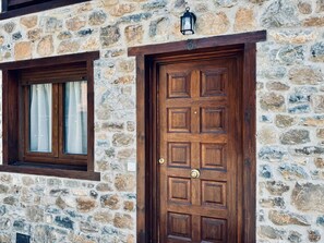 Apartamento, vistas a la montaña | Detalle del exterior