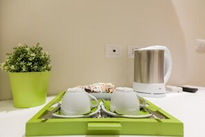 Coffee and/or coffee maker - Vrbo Property (Roma)