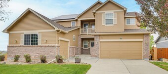 Families Welcome! Centrally Located Aurora Escape