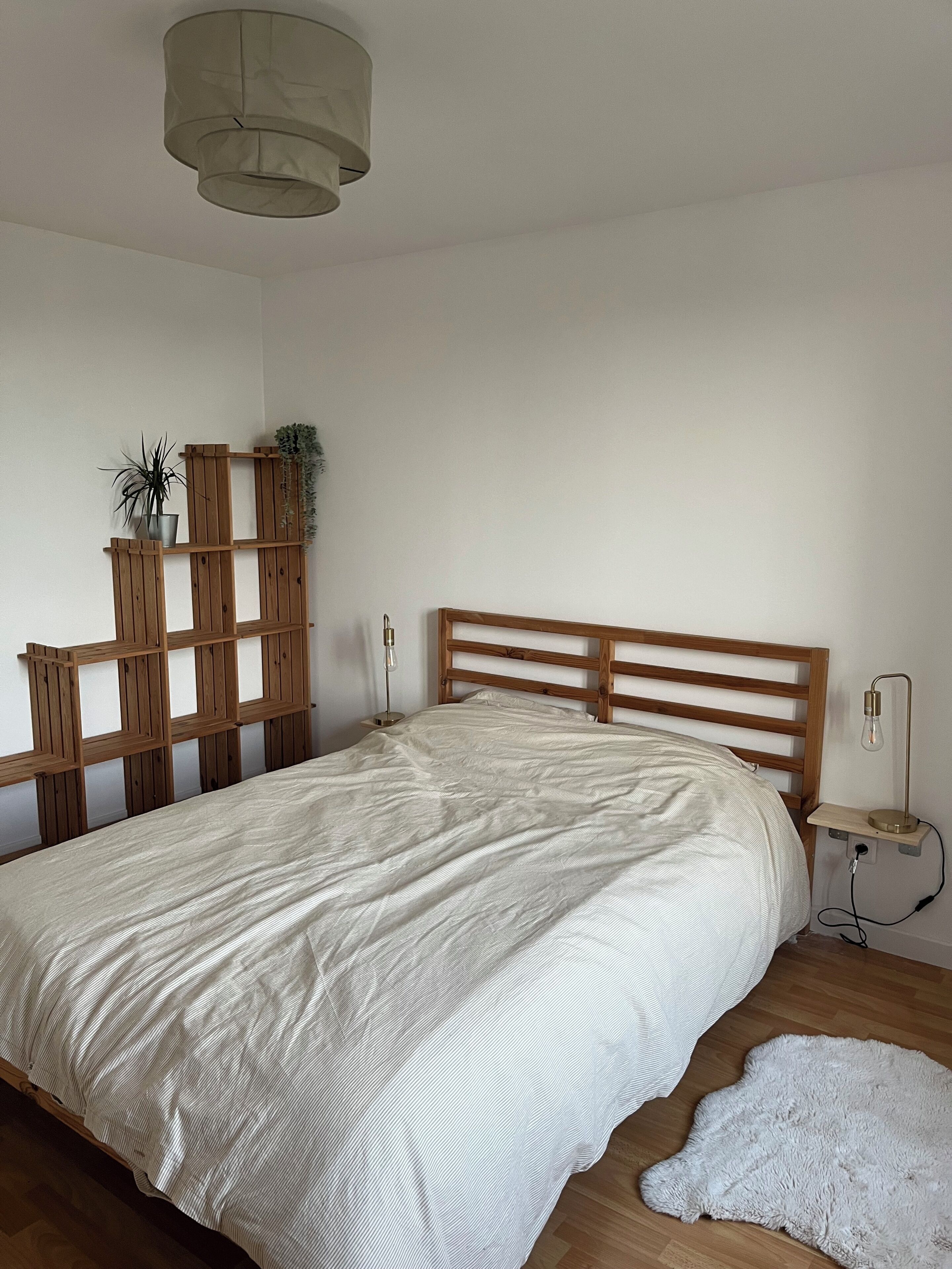 3 bedrooms, travel cot, free WiFi, bed sheets