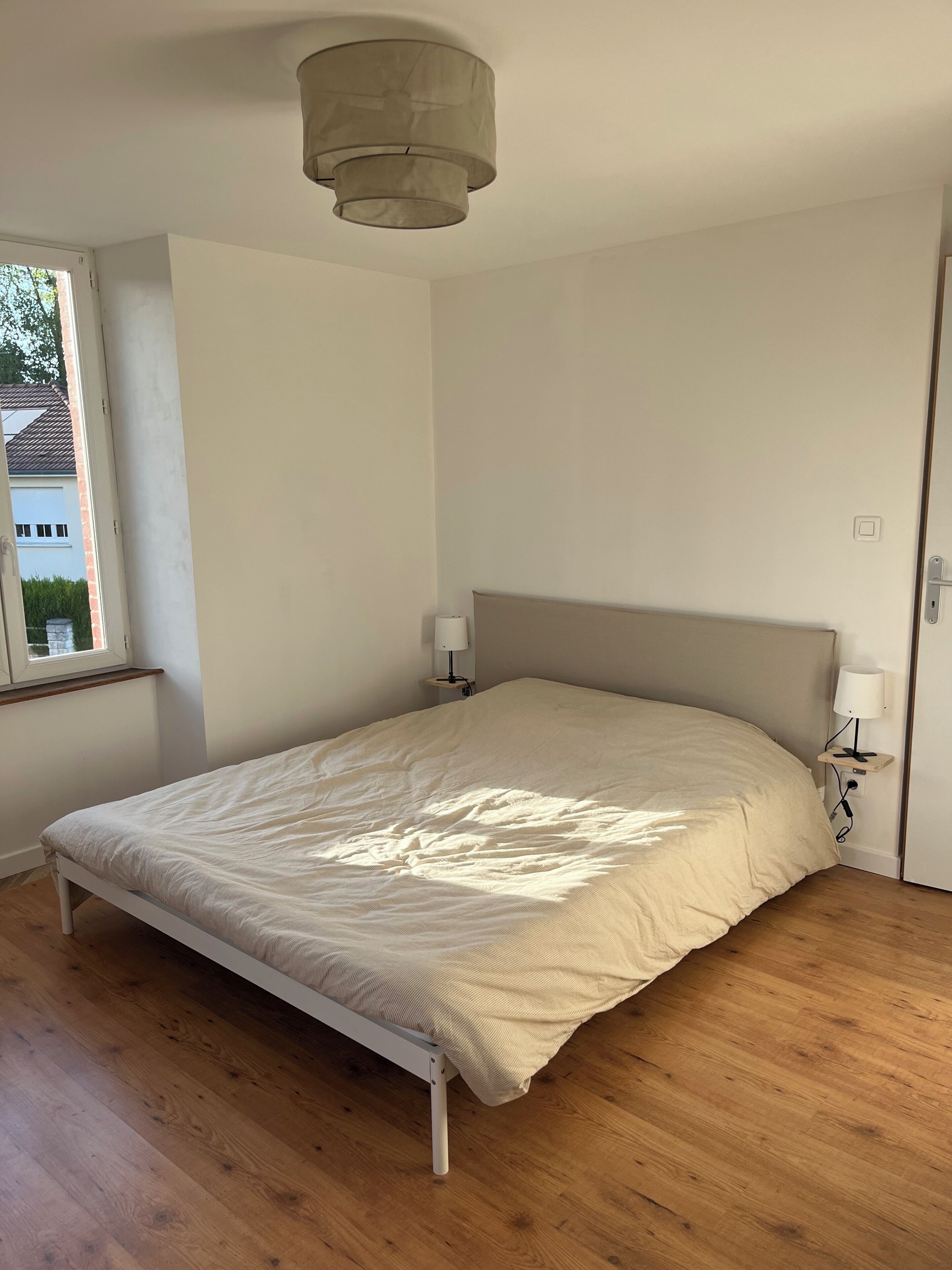3 chambres, lit parapluie, Wi-Fi gratuit, draps fournis